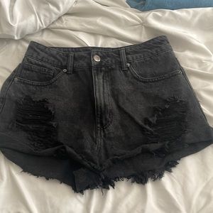 Fashion nova Jean shorts